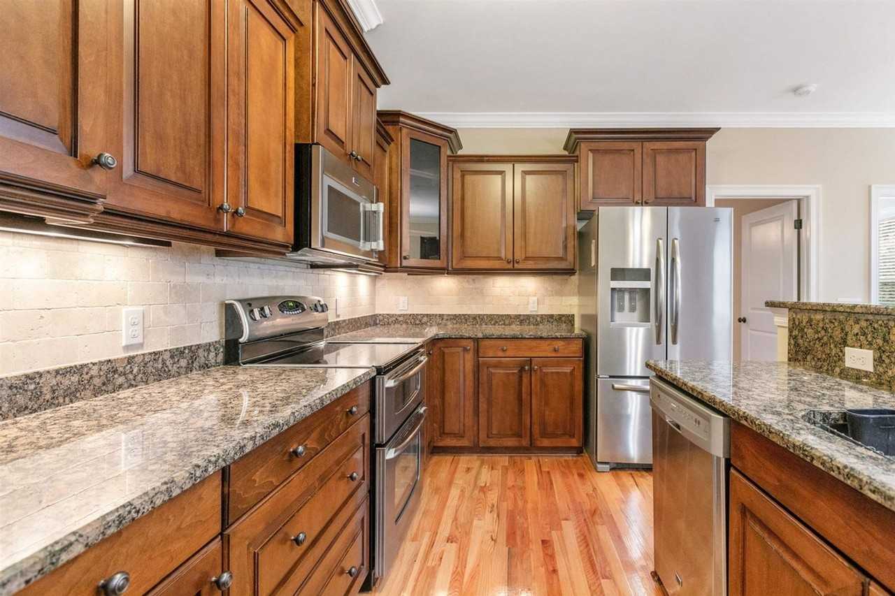 3026 Adiron Way - Photo 2 of 30