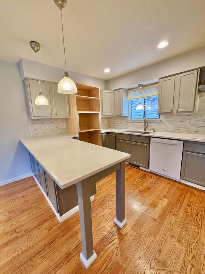 1005 Homestake Dr - Photo 7 of 31