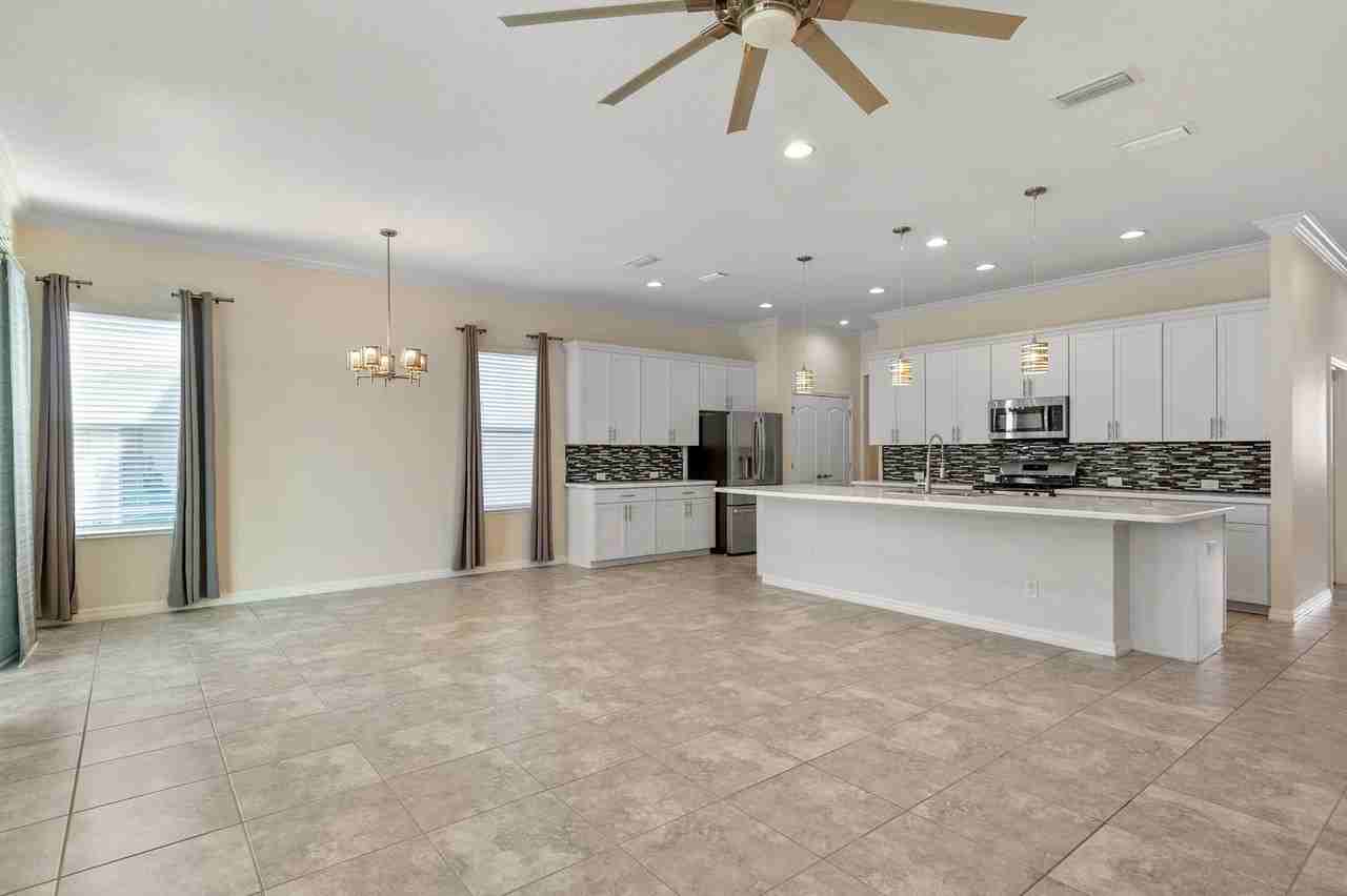 989 Maypole Dr - Photo 7 of 34