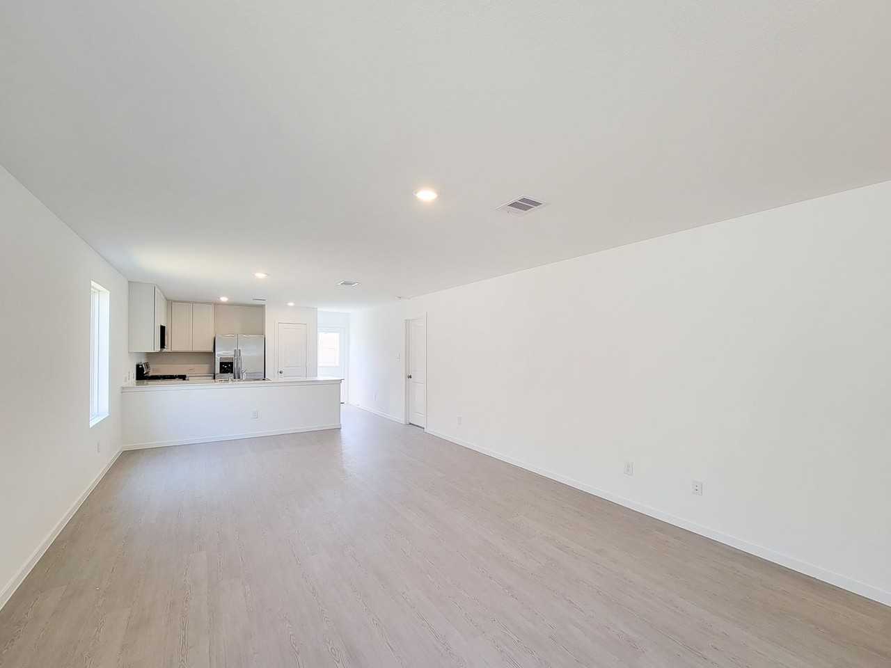 1519 Gardenia Blossom Ln - Photo 4 of 40