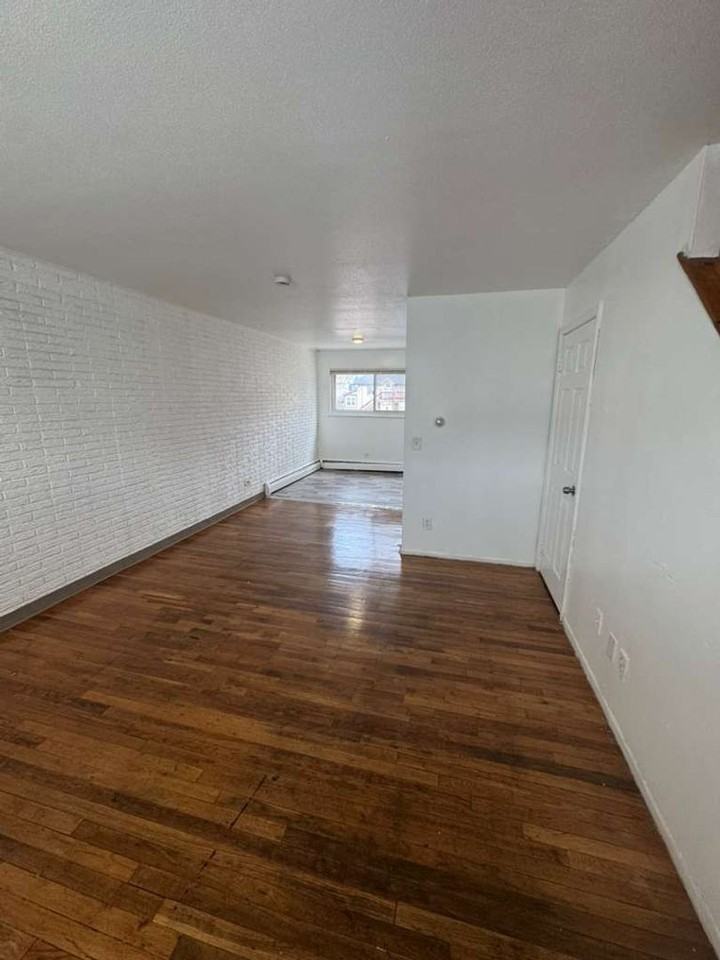 241 Quinnipiac Ave - Photo 7 of 14