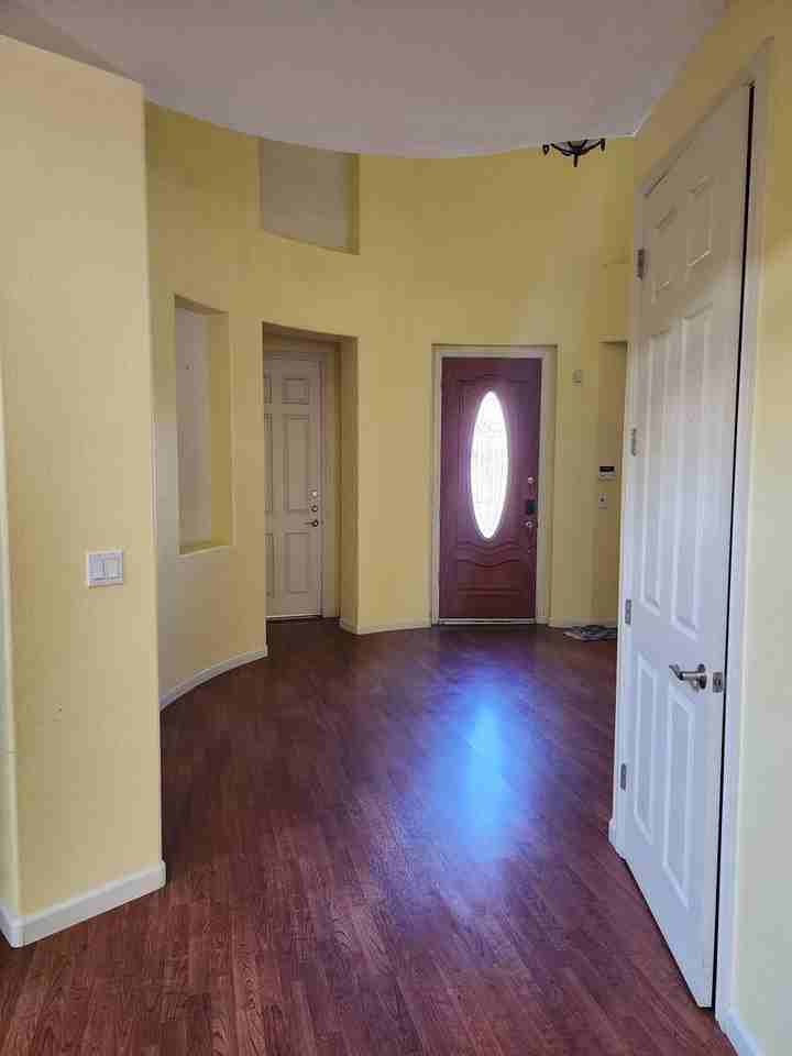 3017 Queens Gate Ct - Photo 3 of 50