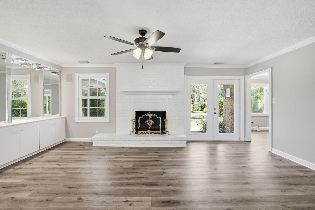 9 Inglesby Ct - Photo 6 of 36