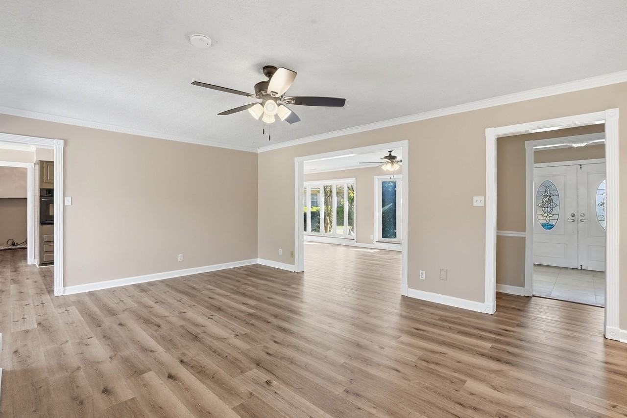 9 Inglesby Ct - Photo 7 of 36