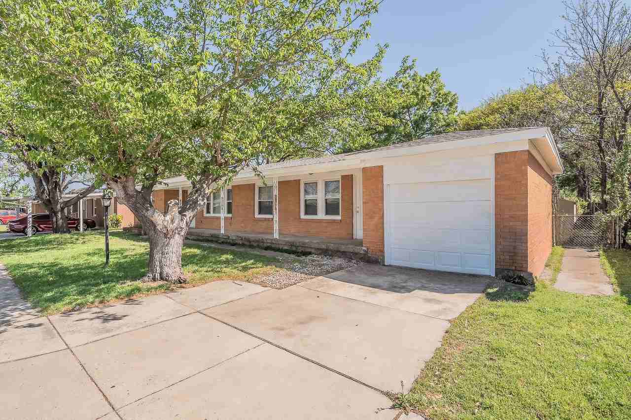 5717 Aton Ave - Photo 2 of 36