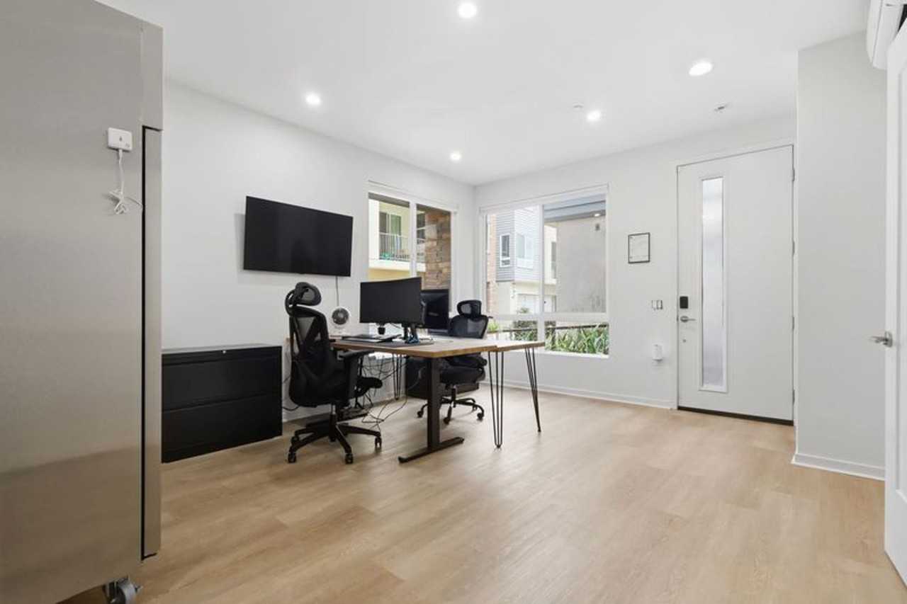 809 Brickyard Ln - Photo 7 of 40