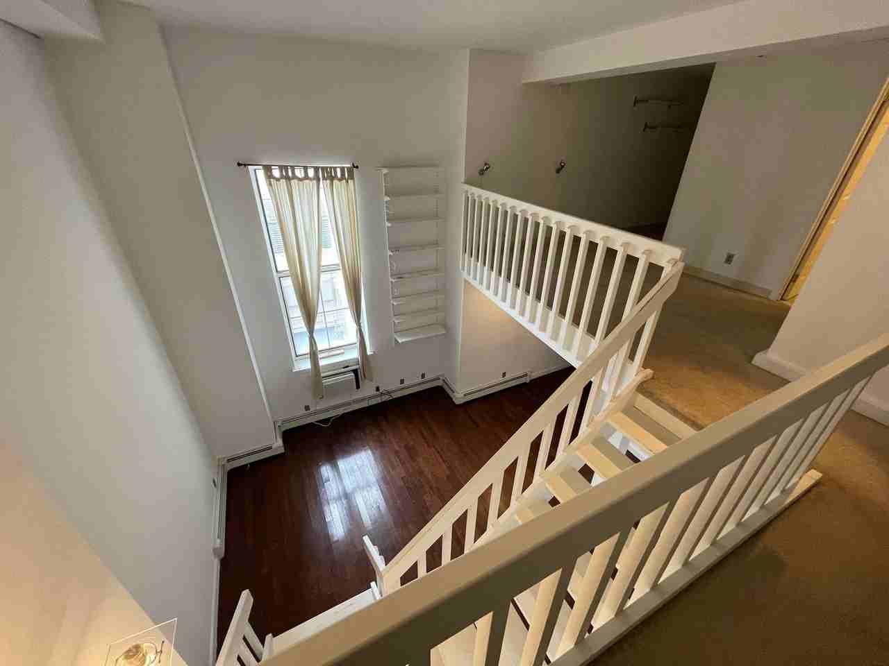 116 Court St - Photo 3 of 10