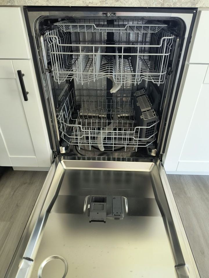 1000 N G St - Photo 5 of 20