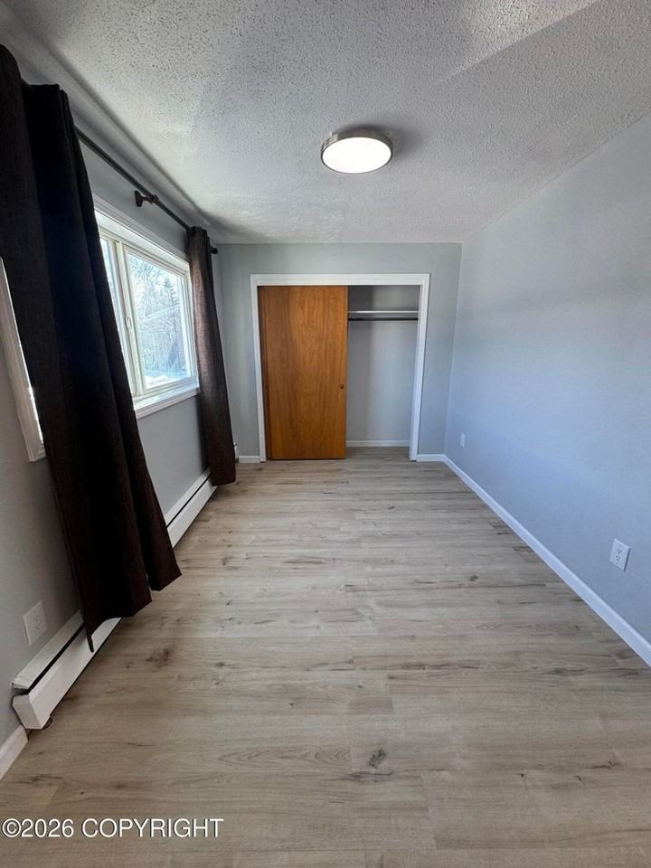 900 W 26th Ave #12 - Photo 5 of 10