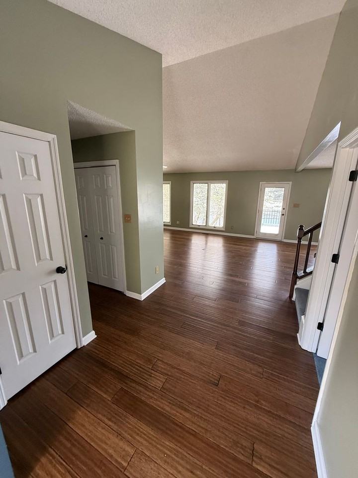 54 Loblolly Ct - Photo 3 of 50