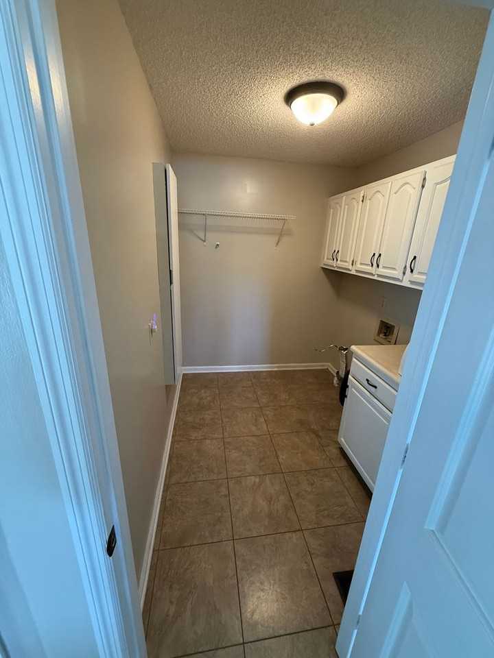 54 Loblolly Ct - Photo 4 of 50