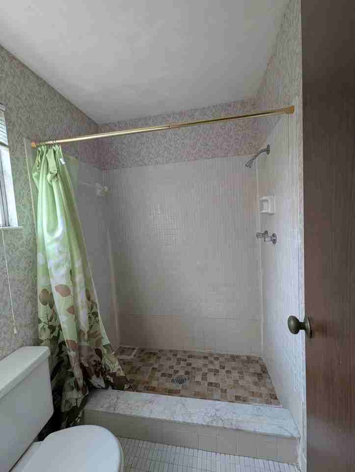 613 Sw 75th St #101 - Photo 7 of 12