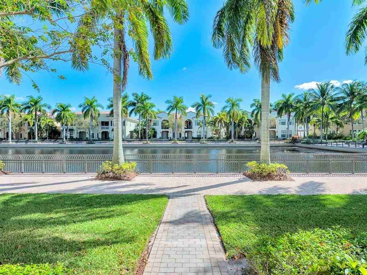 3055 Nw 126th Ave #323 - Photo 5 of 27