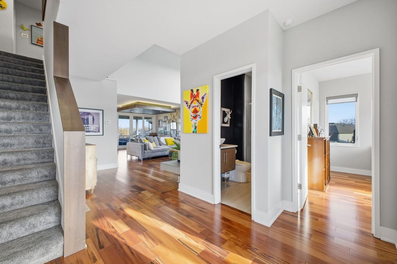 4502 Nw 70th Ter - Photo 3 of 50