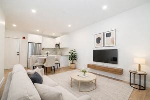 featured image of 37 Lake St