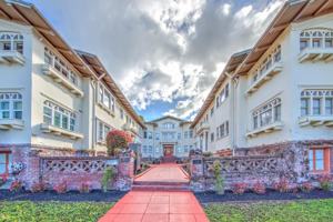 featured image of 2821 Hillegass Ave