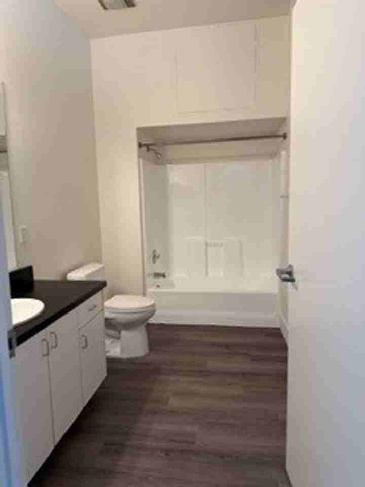 215 S Brea Blvd, LLC - Lofts - Photo 4 of 7