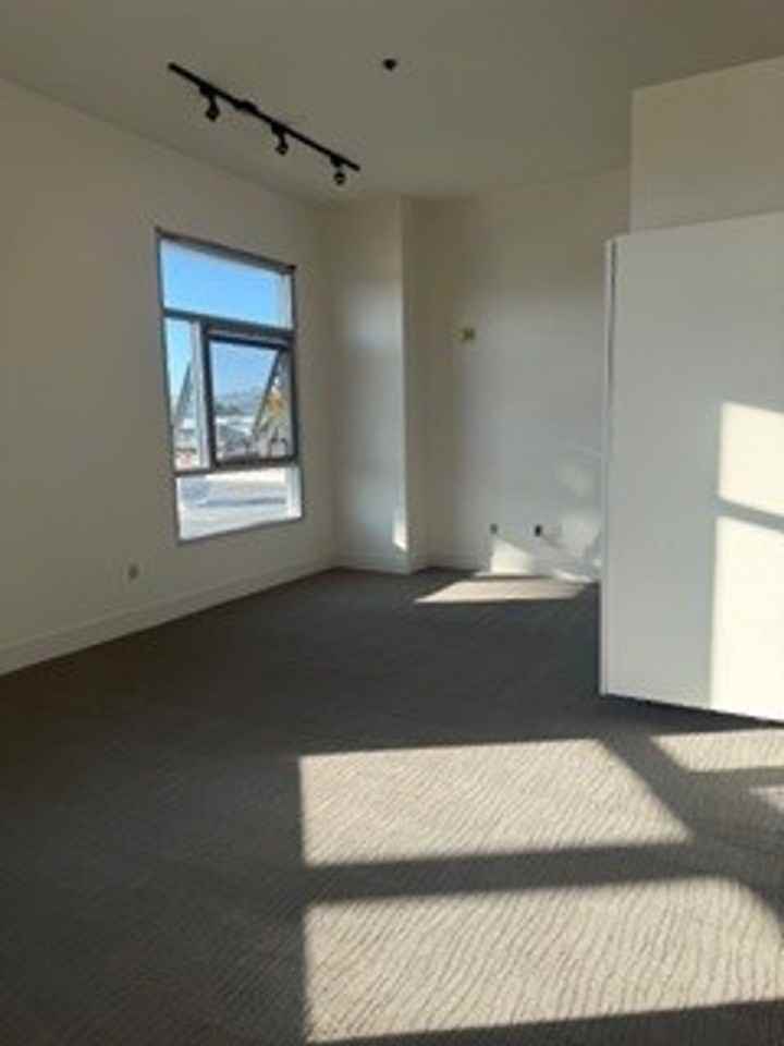 215 S Brea Blvd, LLC - Lofts - Photo 6 of 7