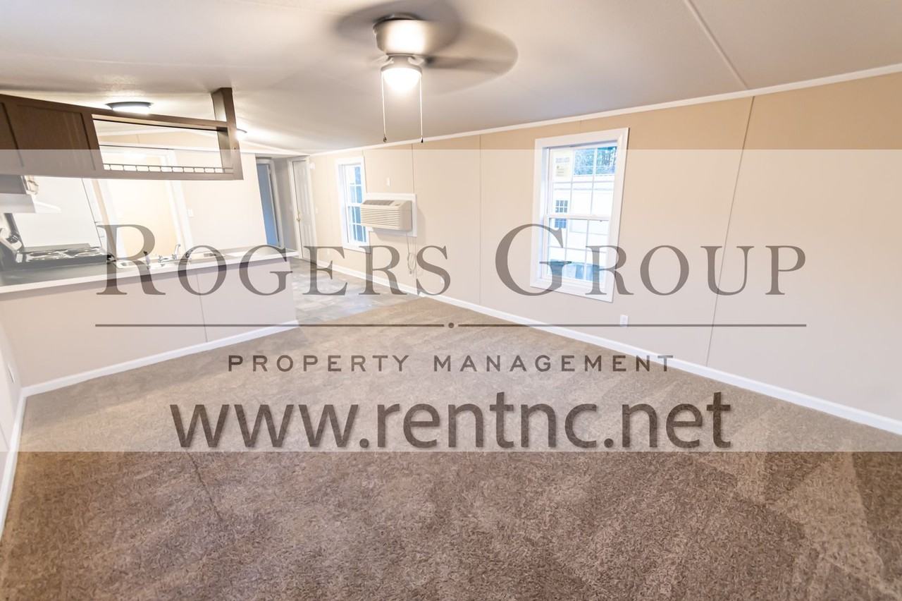 2 Country Ln - Photo 3 of 9