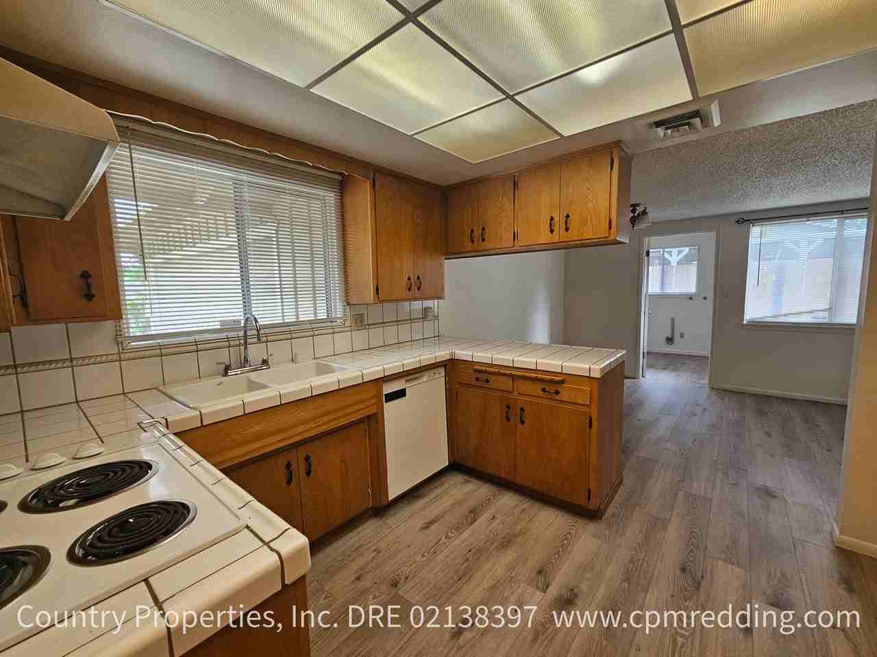 4145 Oro St - Photo 3 of 24