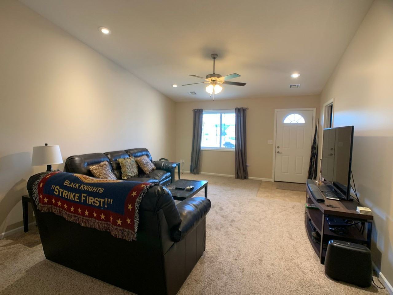 520 Highland Grove Dr - Photo 3 of 16