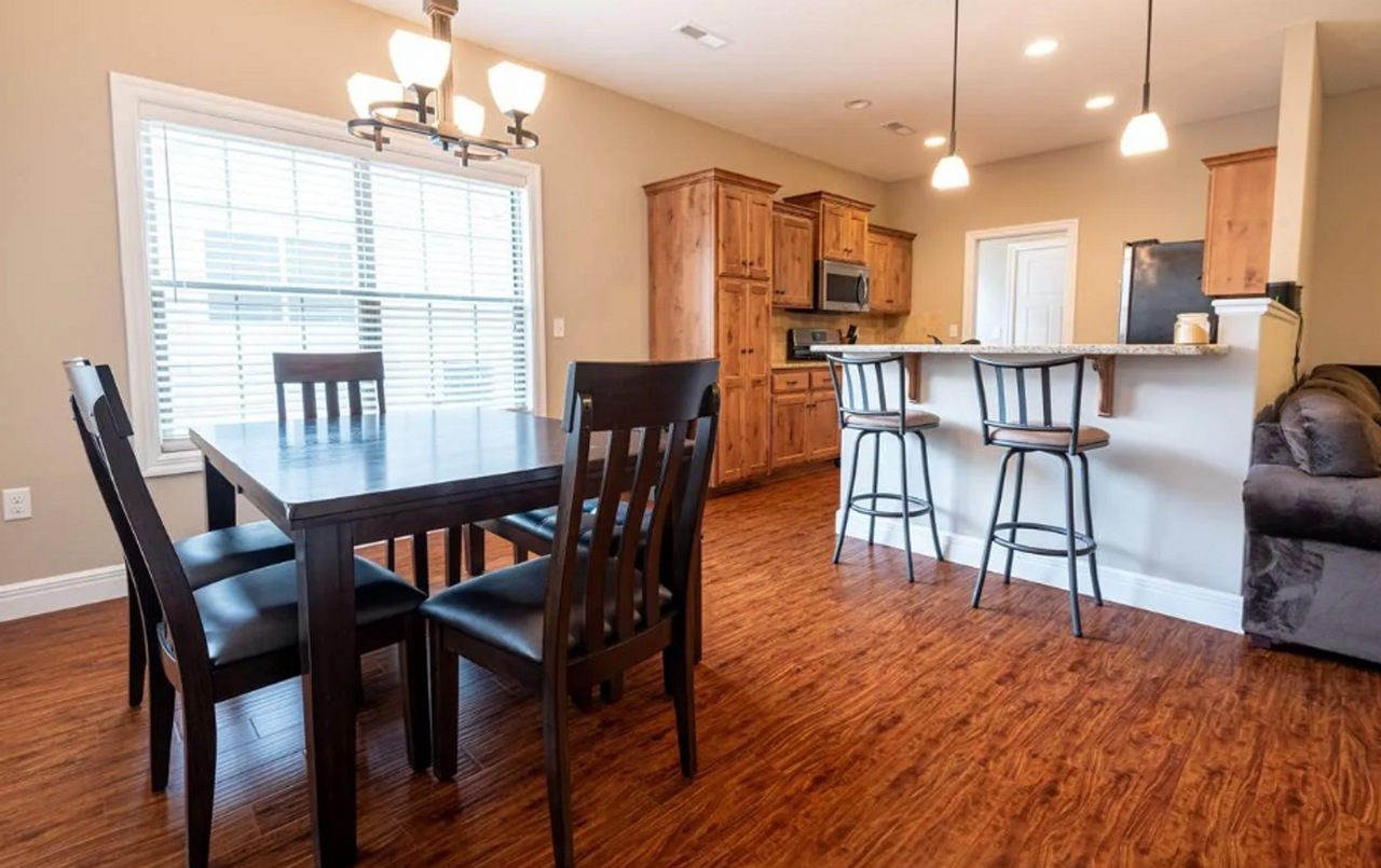 2209 Buckner Dr - Photo 4 of 12