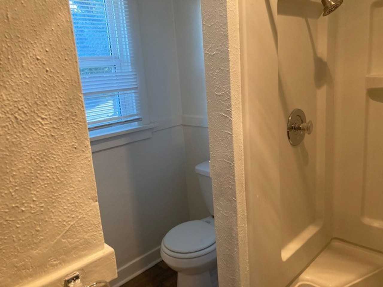 1120 13th Ave S - Photo 6 of 17