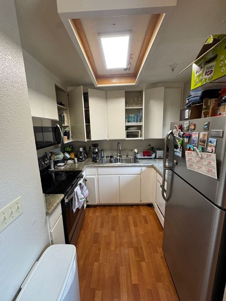 509 4th St - Photo 2 of 6