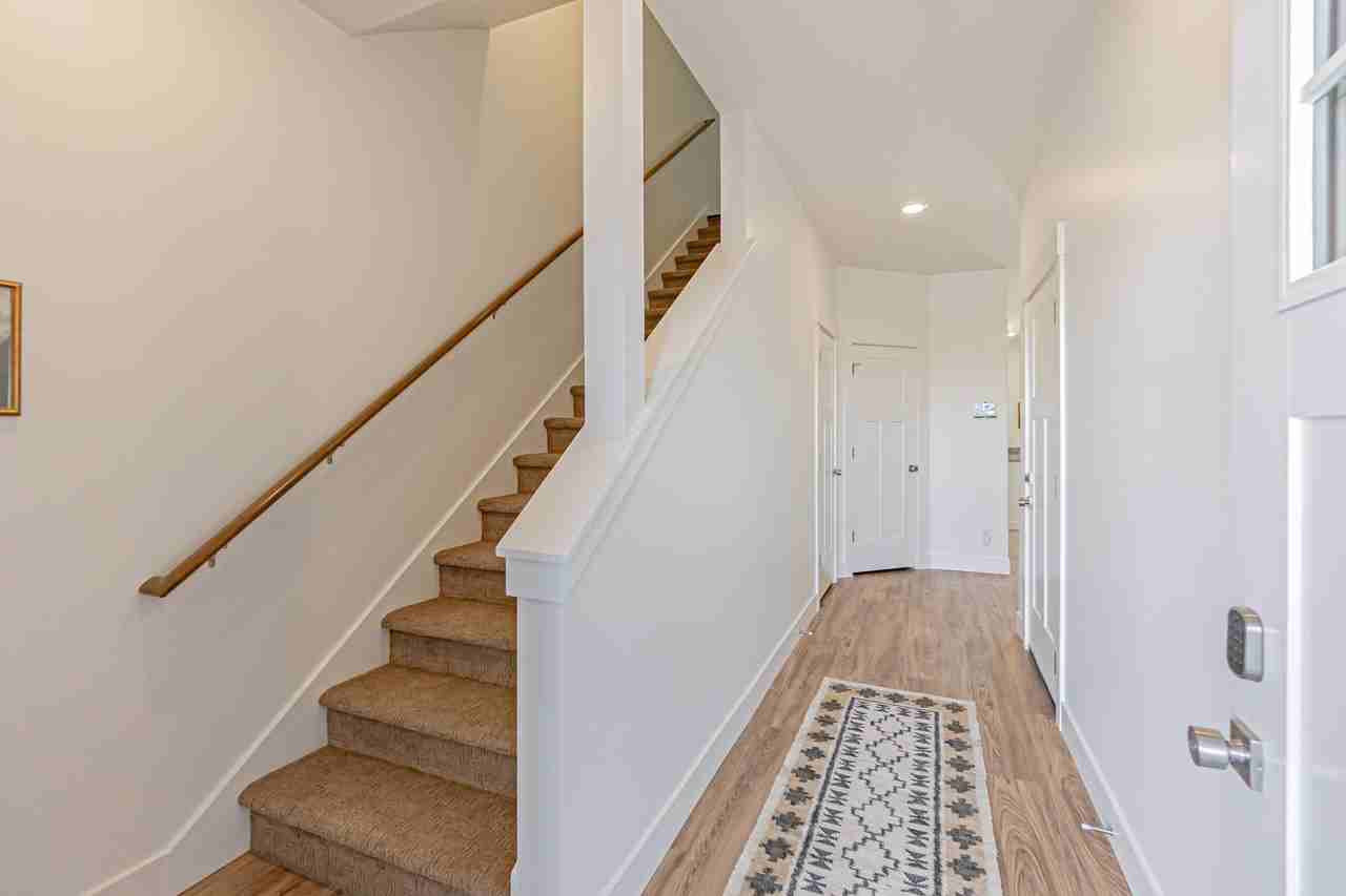 520 Sugar Beet Dr - Photo 2 of 42