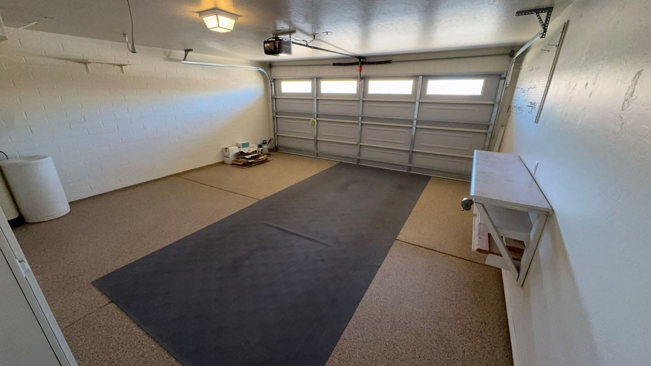 11019 E Knowles Ave - Photo 2 of 18