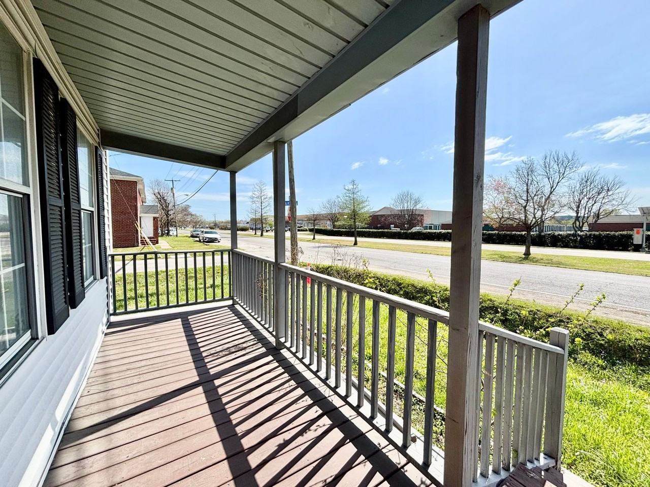 3714 E Princess Anne Rd - Photo 3 of 19