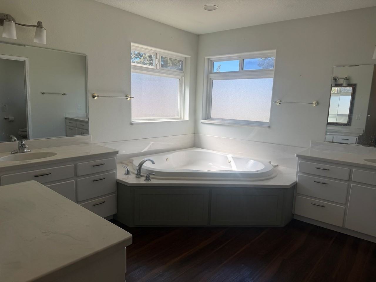 15047 Sw Maverick Rd - Photo 5 of 11