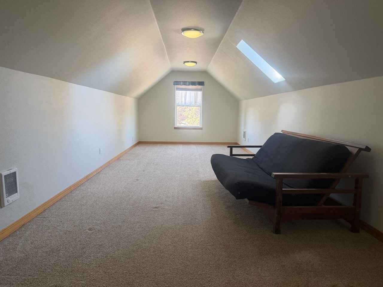 15047 Sw Maverick Rd - Photo 6 of 11