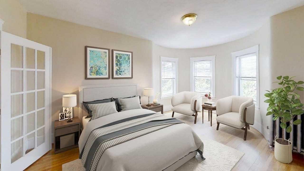 301 Tappan St - Photo 3 of 15