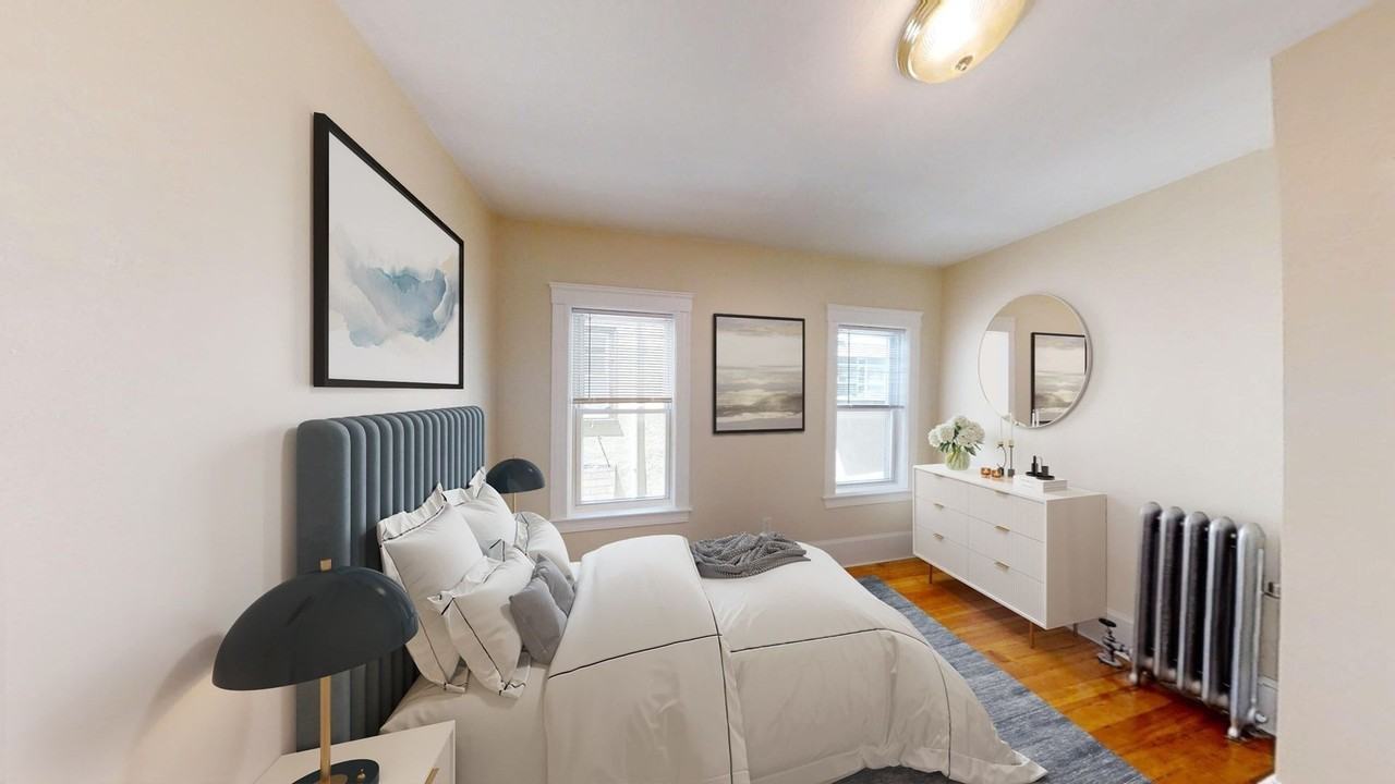 301 Tappan St - Photo 5 of 15