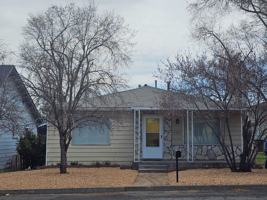 featured image of 335 Se 8th St