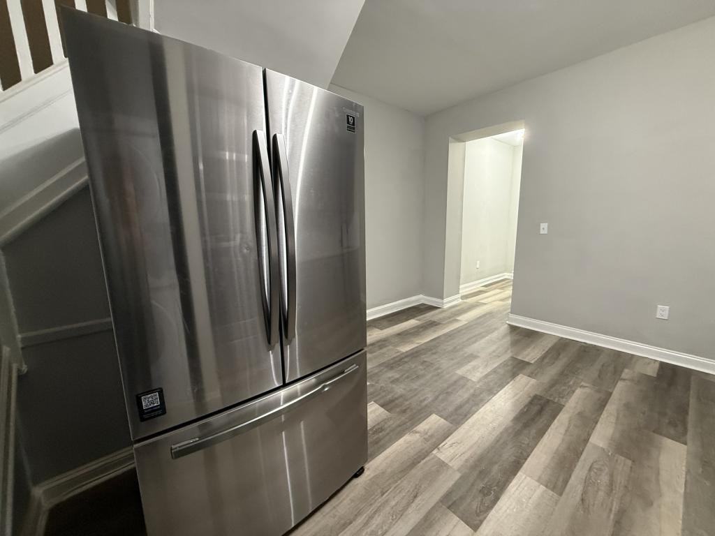 5340 Maple Ave - Photo 5 of 20