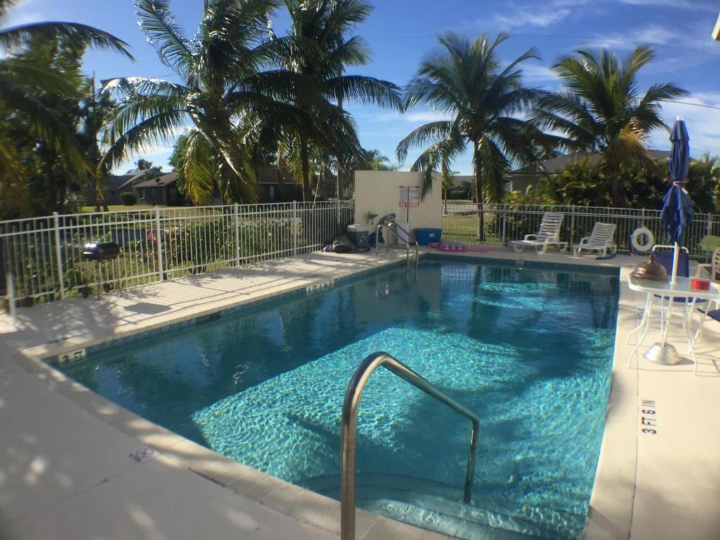 5612 Rose Garden Rd Apt 204 - Photo 5 of 19