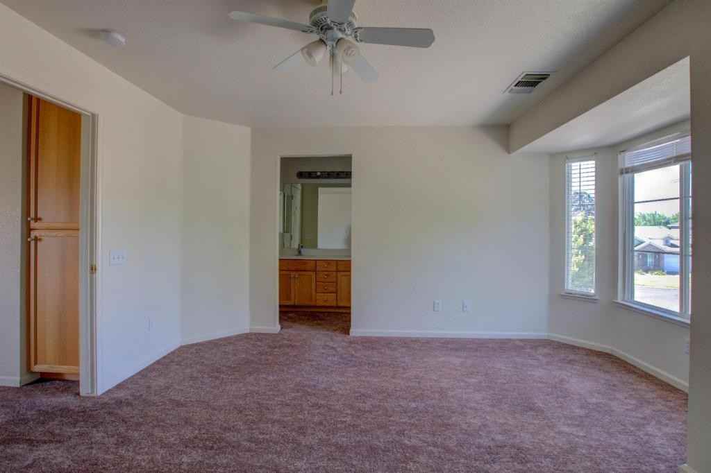 4076 Sage Way - Photo 6 of 14