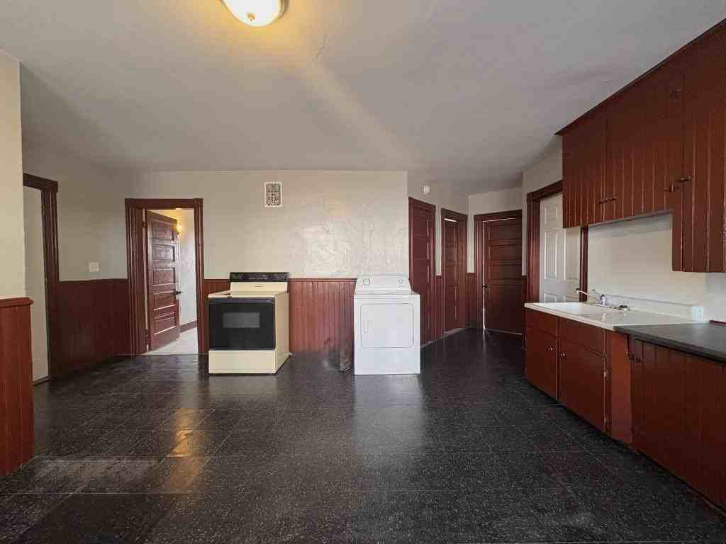 77 Birch St Apt 1 - Photo 2 of 13