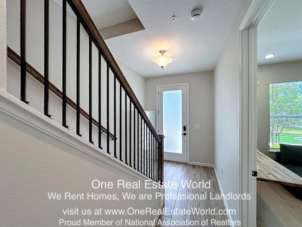 2154 Whitney Marsh Aly - Photo 7 of 50