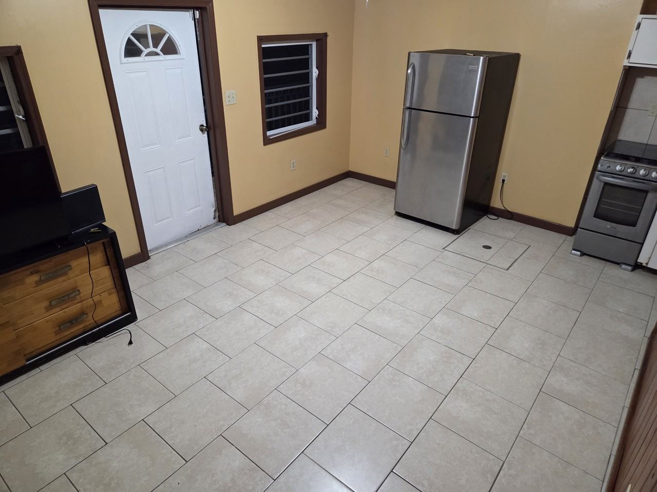 Smith Bay - Photo 6 of 7