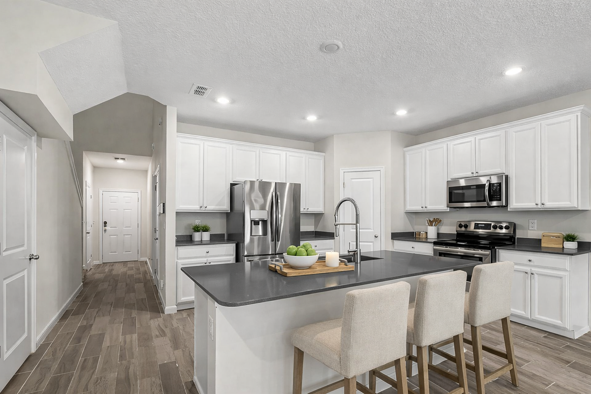 10357 Benson Lake Dr - Photo 7 of 9