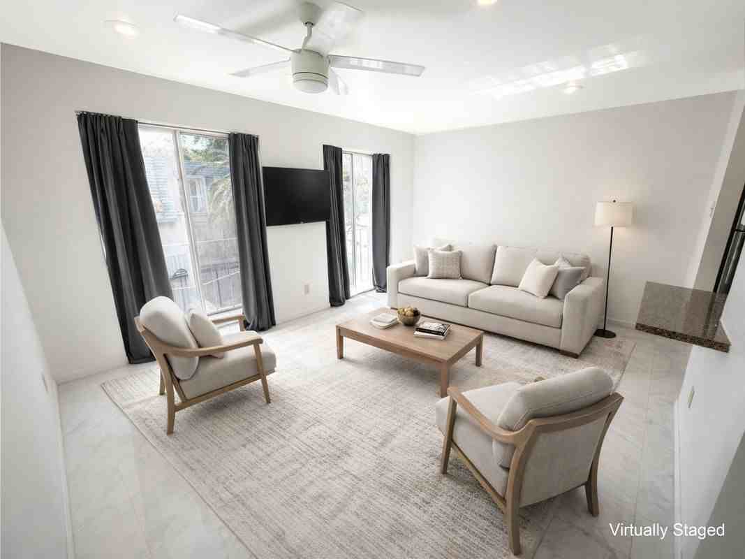 1016 W Osborn Rd - Photo 2 of 13