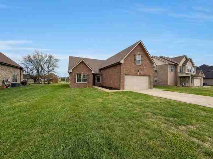 2919 Ronstadt Dr - Photo 5 of 27