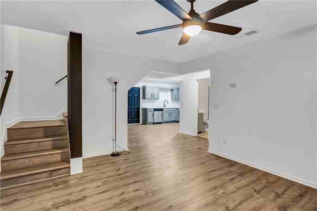 6234 Culver Dr - Photo 4 of 28