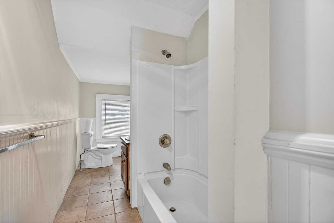 46 Peirce St #3 - Photo 5 of 22