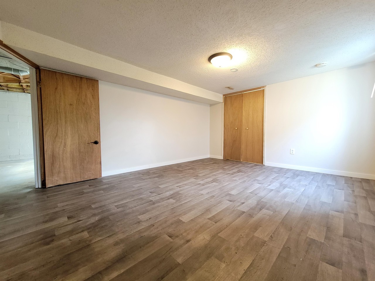 1111 1st Ave Se - Photo 2 of 19