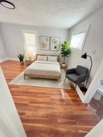 featured image of 1325 W 1st St