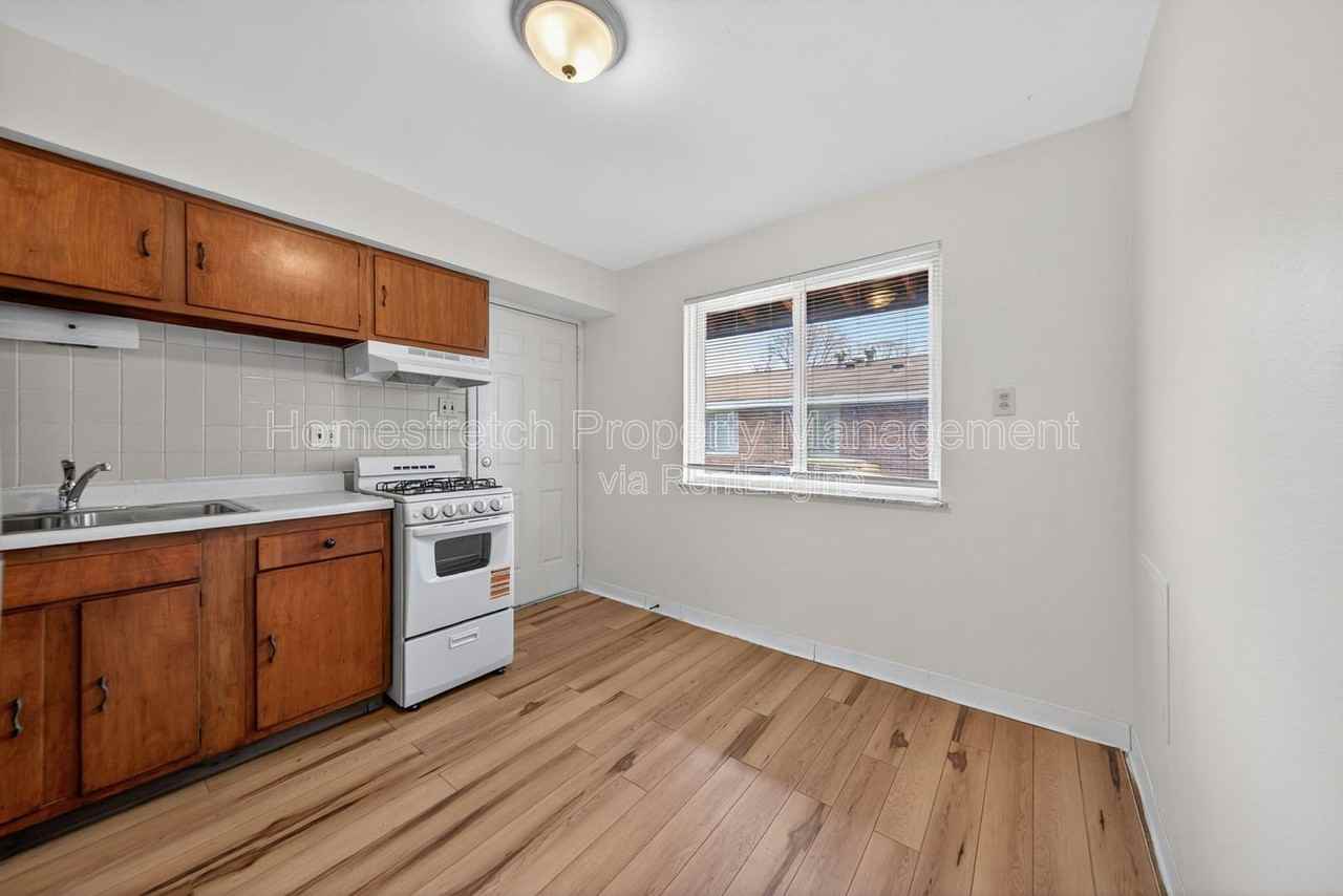 11276 Liana Ln - Photo 6 of 18